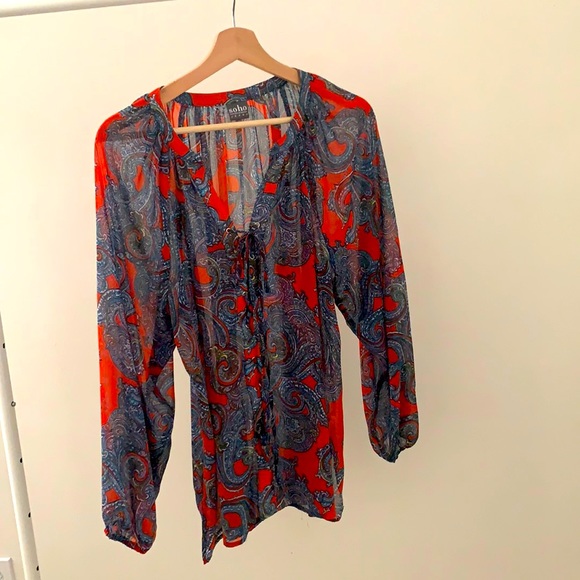 Women’s Blouse - Picture 1 of 3